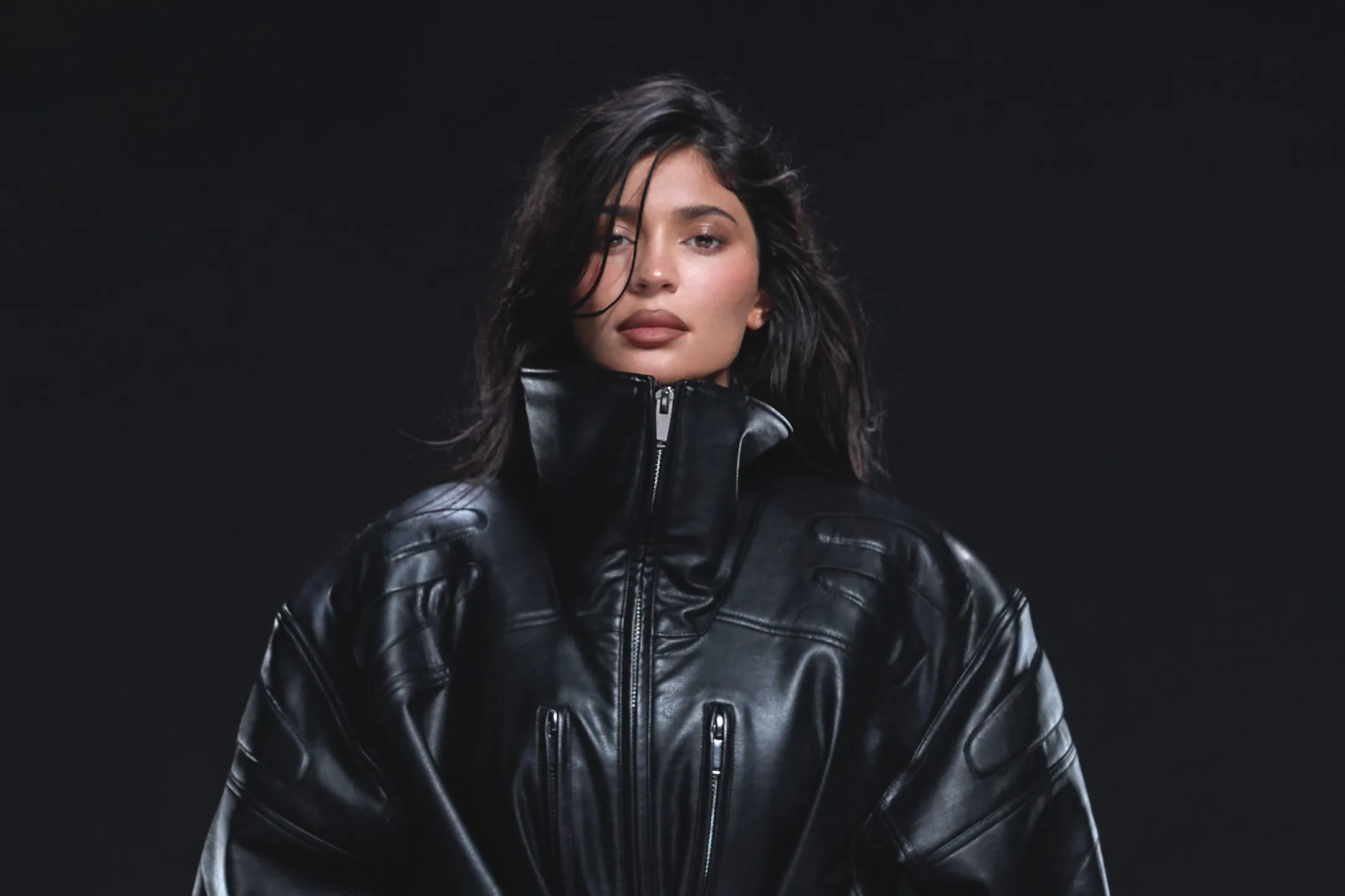 Kylie Jenner launches new fashion venture